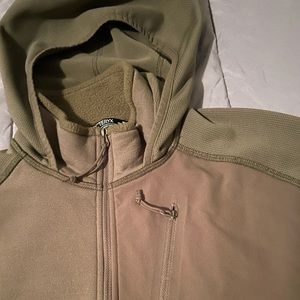 Arcteryx Leaf Naga Hoody, Ranger Green.